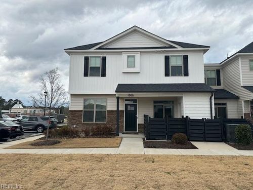 1006 Kathy Ann Way W, Carrollton, VA, 23314-2444 | Card Image