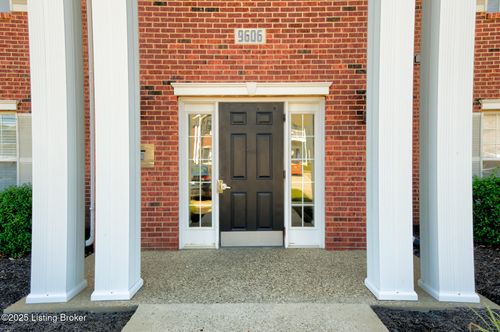 104-9606 Preston Spring Dr, Louisville, KY, 40229-1181 | Card Image