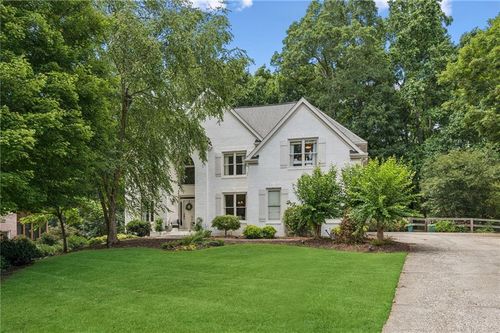7235 Compton Cir, Cumming, GA, 30040-7669 | Card Image