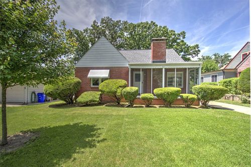 351 S Glencoe Ave, Decatur, IL, 62522-2517 | Card Image
