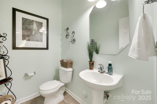 Half bath | Image 19