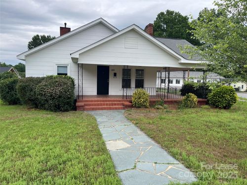 1103 Jackson St, Kannapolis, NC, 28083-2925 | Card Image