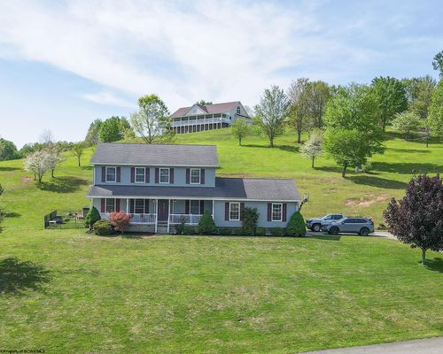 125 Jarrett Dr, Buckhannon, WV, 26201-8945 | Card Image