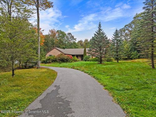 2273 Green Rd, Tobyhanna, PA, 18466-7835 | Card Image