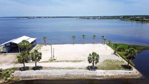 000 N Gulfview Dr, PERRY, FL, 32348 | Card Image