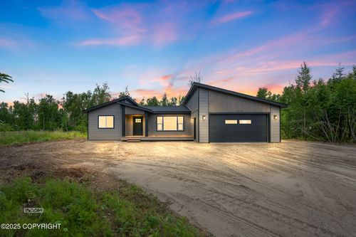 8328 S Ira Dr, Wasilla, AK, 99623-5050 | Card Image