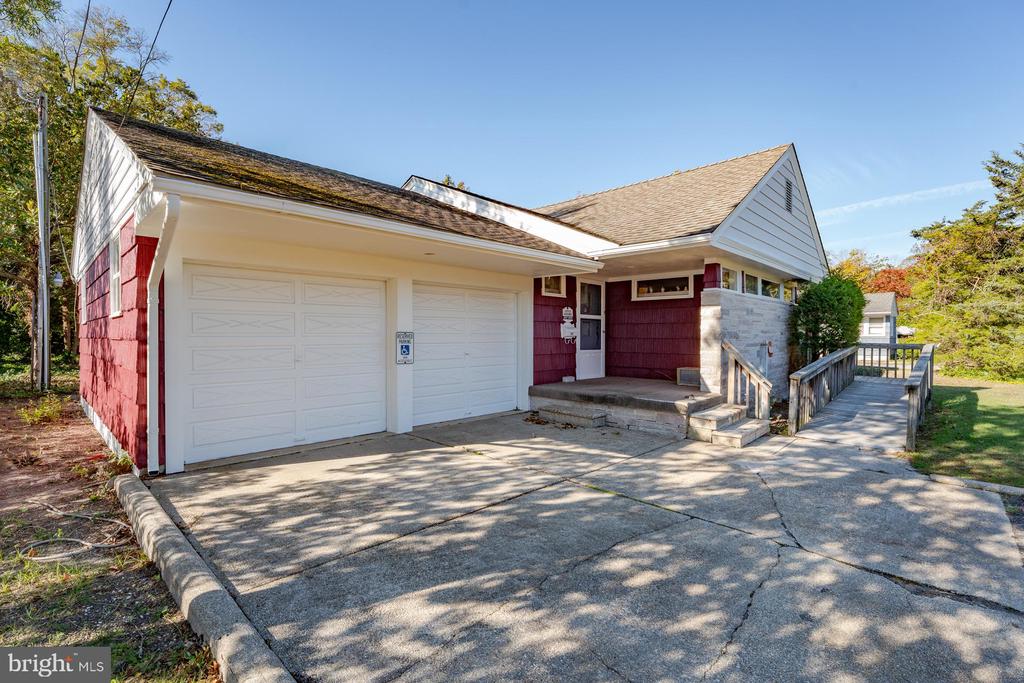 Residential in CAPE MAY COURT HOUSE 4