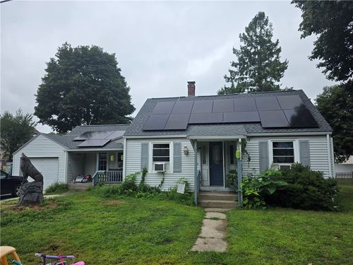 142 Rutland St, Woonsocket, RI, 02895-2217 | Card Image