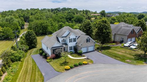 287 Kensington Dr, FISHERSVILLE, VA, 22939-2135 | Card Image