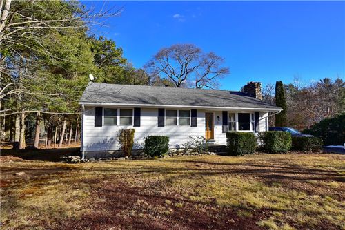 22 Woodville Alton Rd, Wood River Junction, RI, 02894-1114 | Card Image