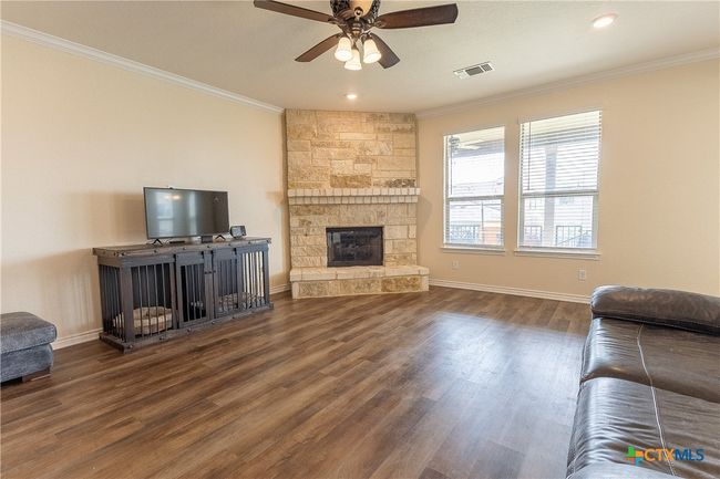 29906 Sestra, House other with 4 bedrooms, 3 bathrooms and null parking in Bulverde TX | Image 24