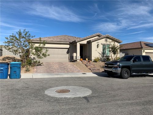 290 Appalachian Ln, Indian Springs, NV, 89018-0517 | Card Image