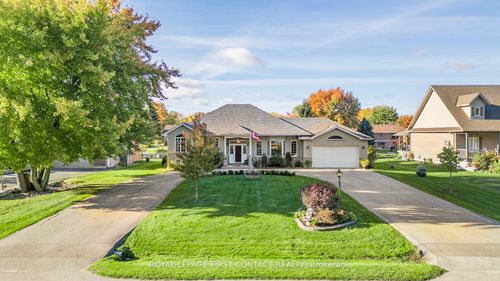 93 Bayshore Dr, Brechin, ON, L0K1B0 | Card Image