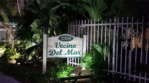 1402-2350 Ne 135th St, North Miami, FL, 33181-3512 | Card Image