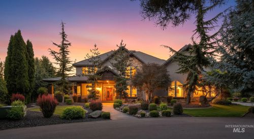 10466 W Sultana Ln, Garden City, ID, 83714-3661 | Card Image