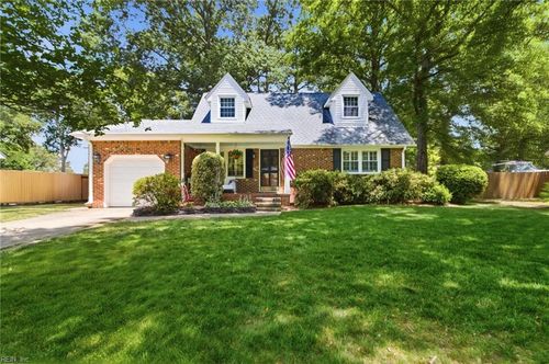 421 Bartell Dr, Chesapeake, VA, 23322-5770 | Card Image
