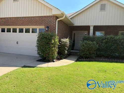 313 Beaver Ridge Trl Sw, Huntsville, AL, 35824-3210 | Card Image