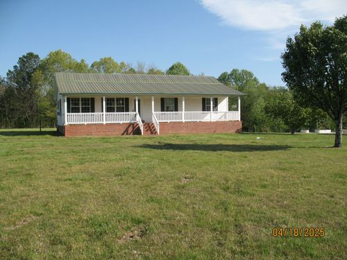 306 Doug Luna Rd, Walling, TN, 38587-5215 | Card Image