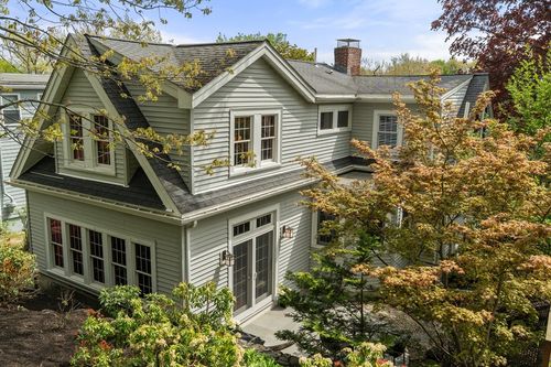 14 Arlmont St, Arlington, MA, 02476-7939 | Card Image