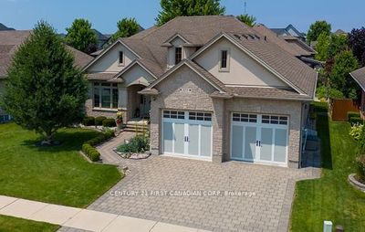 377 Darcy Dr S, House other with 3 bedrooms, 3 bathrooms and 4 parking in Strathroy ON | Image 3