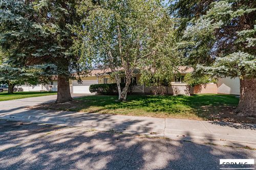 2022 Westbrook St, Idaho Falls, ID, 83402-3812 | Card Image