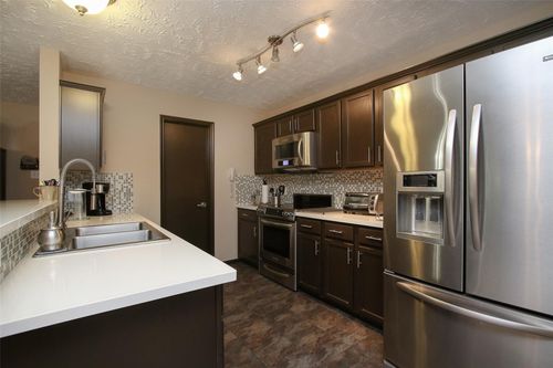 323-8051 Bay Branch Dr, The Woodlands, TX, 77382-5351 | Card Image