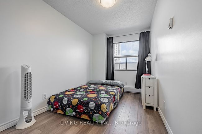 512 - 175 Hunter St E, Condo with 2 bedrooms, 1 bathrooms and 1 parking in Hamilton ON | Image 13