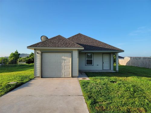 980 Road 5501, Cleveland, TX, 77327-5948 | Card Image