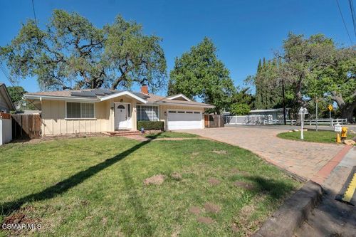 685 Paige Ln, Thousand Oaks, CA, 91360-5432 | Card Image