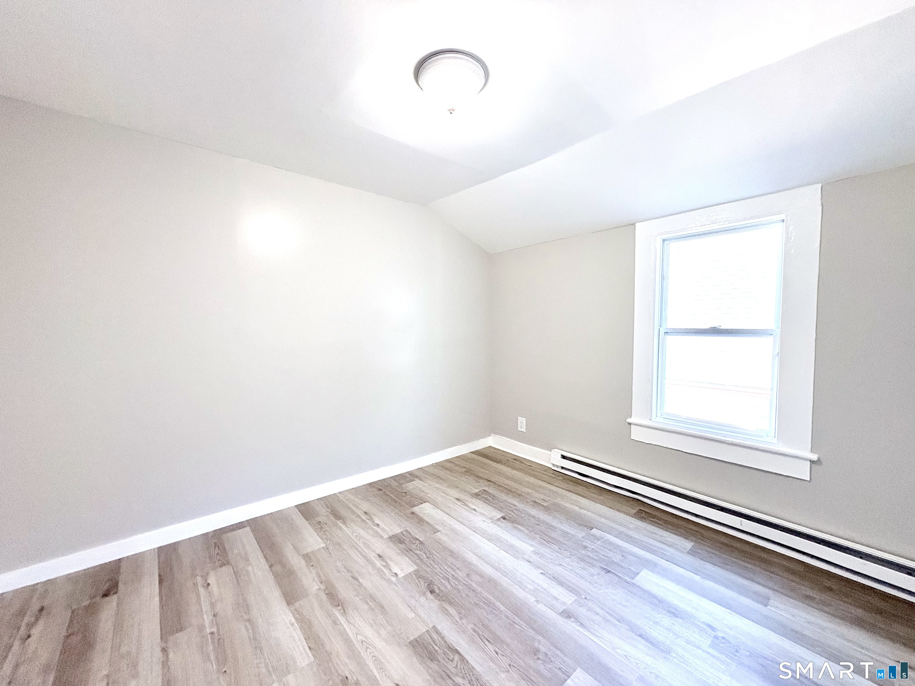 Residential Lease in Waterbury