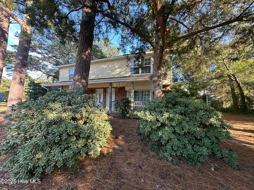 b-422 E Leonard St, Southport, NC, 28461-4016 | Card Image