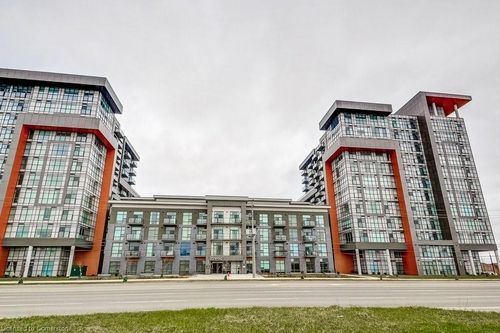 520-450 Dundas St E, Hamilton, ON, L8B1Z2 | Card Image