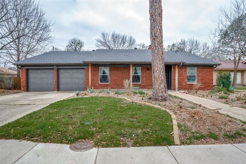 1318 E Windsor Dr, Denton, TX, 76209-1286 | Card Image