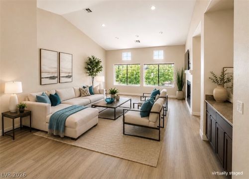 8112 Chestnut Hollow Ave, Las Vegas, NV, 89131-4802 | Card Image
