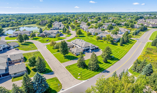 apt-4-9905 55th Ave N, Plymouth, MN, 55442-1980 | Card Image