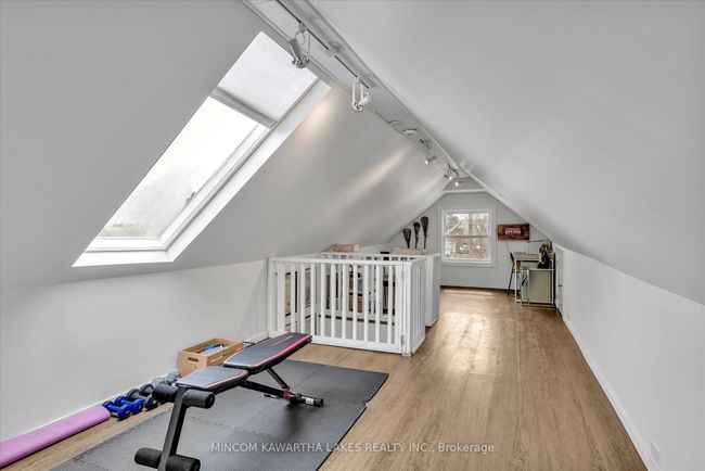 660 Romaine St, House other with 4 bedrooms, 2 bathrooms and 2 parking in Peterborough ON | Image 29