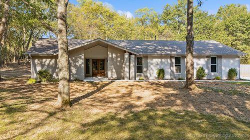 7624 S 230th East Ave, Broken Arrow, OK, 74014-2417 | Card Image