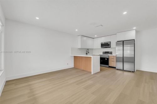 2-1611 Ne 50th Ct, Fort Lauderdale, FL, 33334 | Card Image