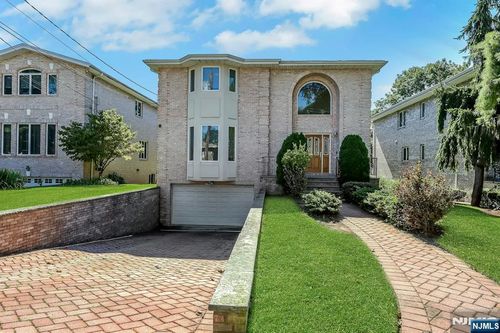 480 Morse Ave, Ridgefield, NJ, 07657-2421 | Card Image
