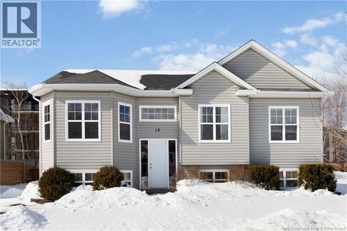 18 Mccoy St, Moncton, NB, E1G0K6 | Card Image