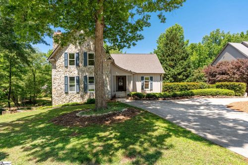 302 Golf View Ln, Greenville, SC, 29609-6915 | Card Image