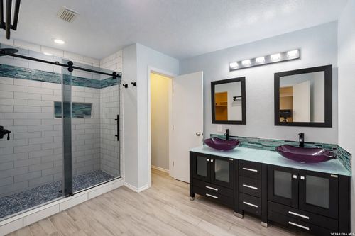 406 Bluegrass Crk, San Antonio, TX, 78253-6124 | Card Image