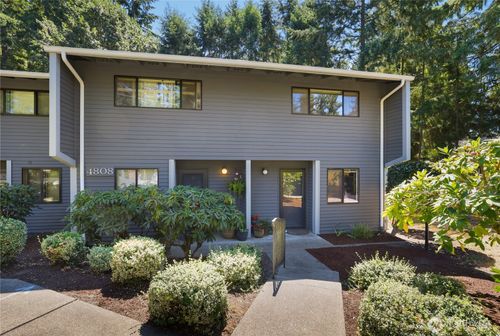 8d-4808 97th Ave W, University Place, WA, 98467-1402 | Card Image