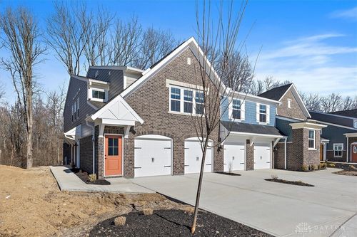 56-300-4218 N Golden Clove Bnd, Sugarcreek Township, OH, 45305 | Card Image