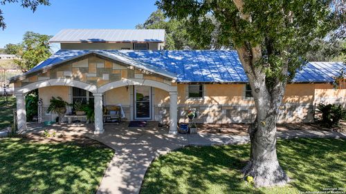 4720 Rakowitz Rd, Adkins, TX, 78101-4523 | Card Image