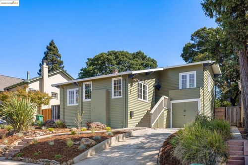 581 Arlington Ave, Berkeley, CA, 94707-1641 | Card Image