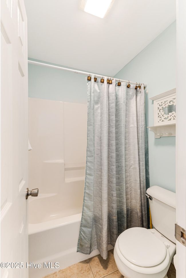 UNIT-1901 - 3350 Club Villa Dr Se, Condo with 2 bedrooms, 2 bathrooms and null parking in Southport NC | Image 23