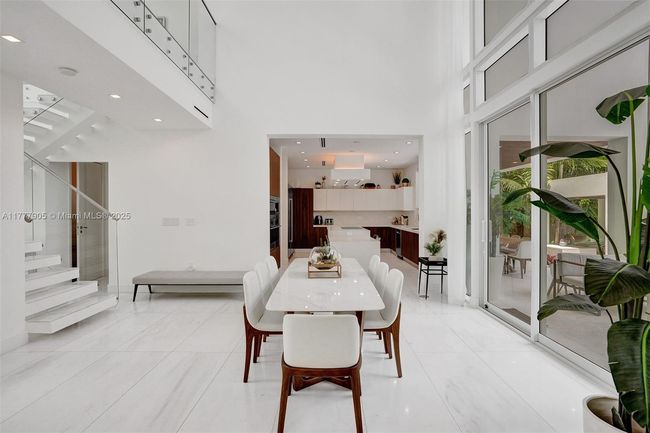 201 Buttonwood Dr, House other with 5 bedrooms, 7 bathrooms and null parking in Key Biscayne FL | Image 16