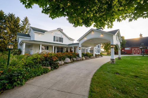 2681 Hadley Rd, Lapeer, MI, 48446-9743 | Card Image