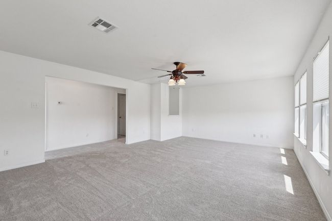 APT-98 - 1900 Little Elm Trl, Townhouse with 3 bedrooms, 3 bathrooms and 2 parking in Cedar Park TX | Image 24
